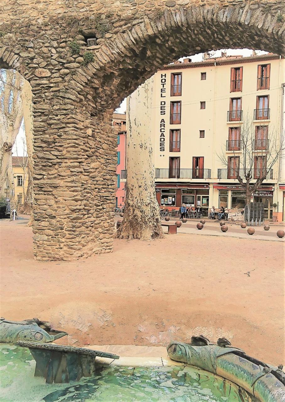 Hotel des Arcades Céret Exterior foto